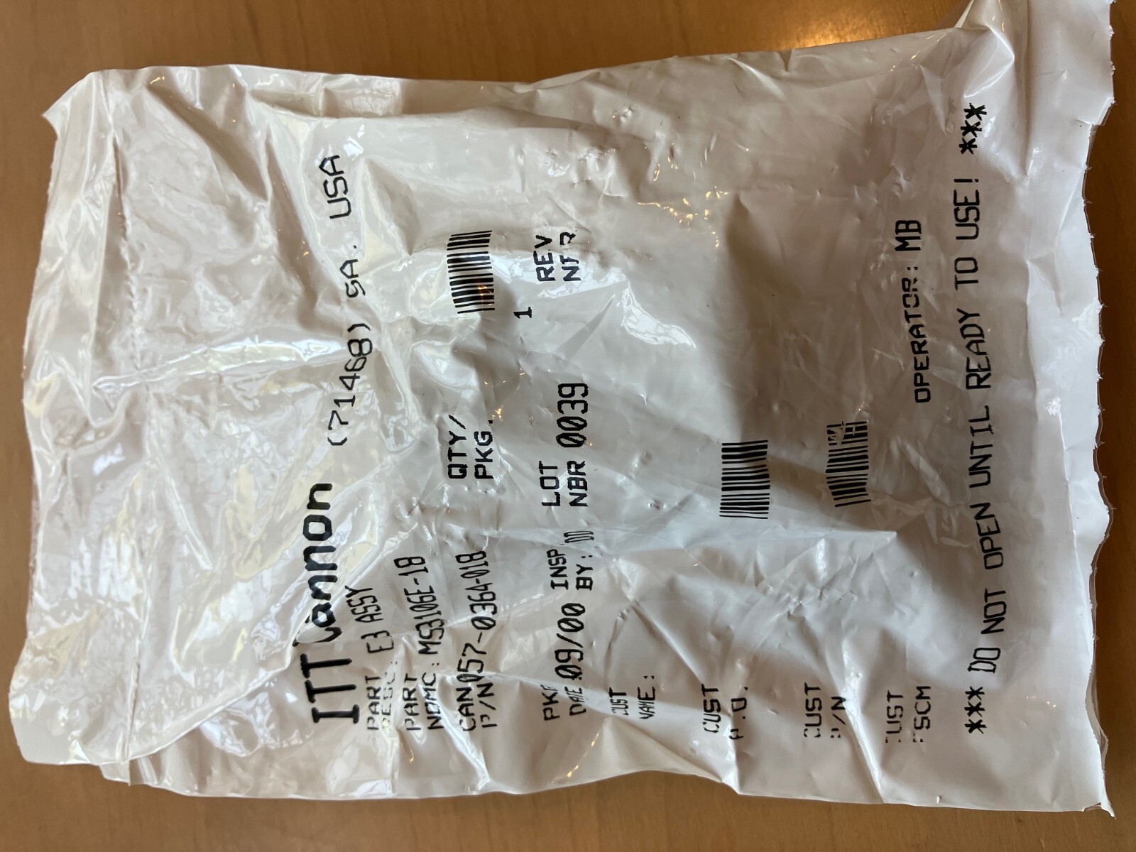 ITT CANNON MS3106F18-10P NEW
