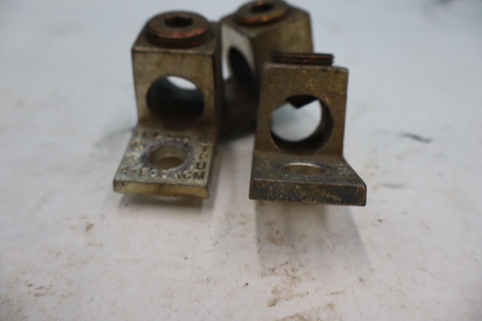 3x ALLEN BRADLEY 199 SERIES TERMINAL LUG. PNL 500 4-500MCM TPU