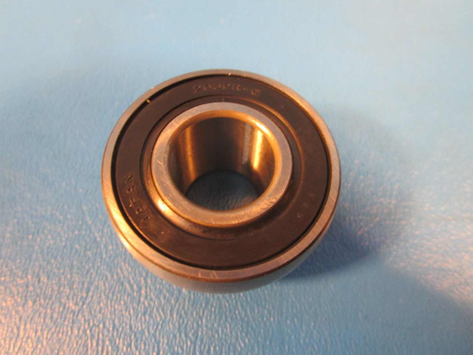 AMI B3 Ball Insert Bearing – Cylindrical Bore, 17 mm ID, Set Screw Locking (ASAH