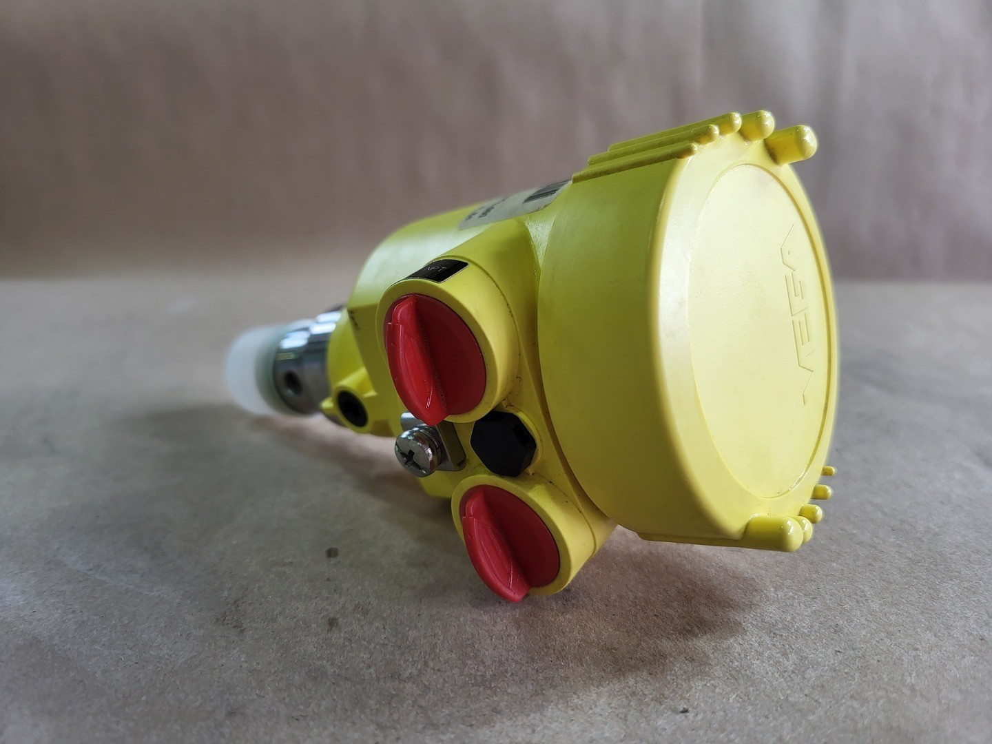 SURPLUS NEW VEGA VEGABAR82 Pressure Transmitter