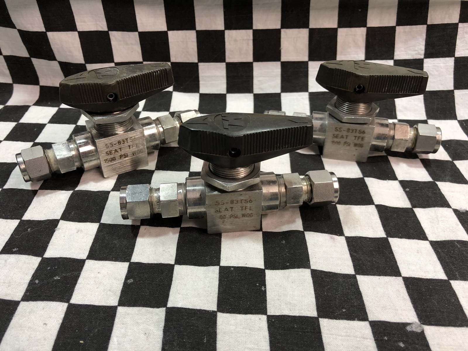 LOT OF 3 SWAGELOK HIGH PRESSURE BALL VALVE 1/2″, SS-83TS6, SHIPSAMEDAY