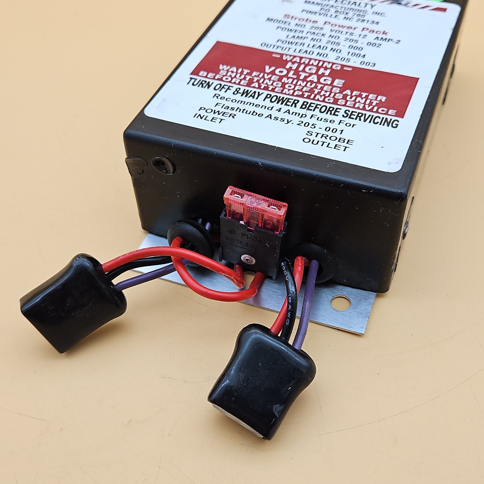 Specialty Manufacturing Strobe Power Pack Model 205 12v 2amp