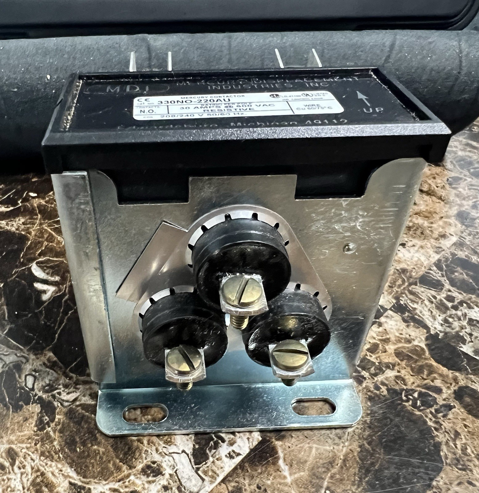 MDI Mercury Contactor 330NU-220AU, 30 A, 3 Pole, 600 VAC, 208/240 V, 50/60 Hz