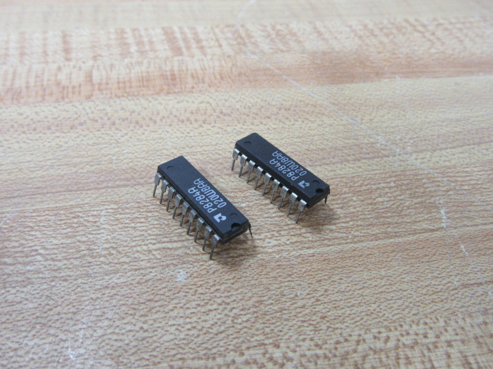 Advanced Micro P8284A Integrated Circuit 020W8AA (Pack of 2)