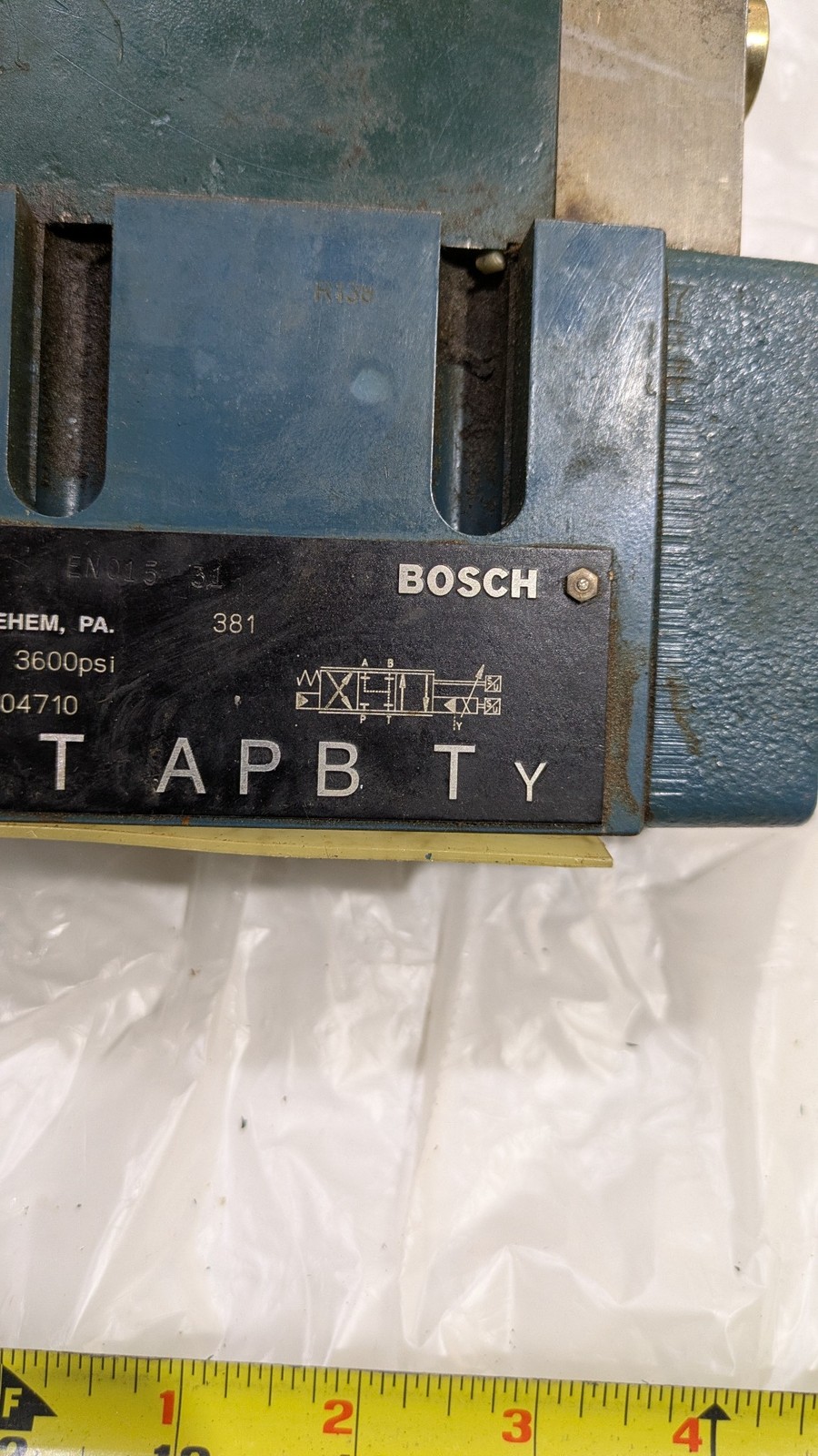 BOSCH 811 004 .105 0 811 404 629 ENQ15 31 3500 psi hydraulic valve