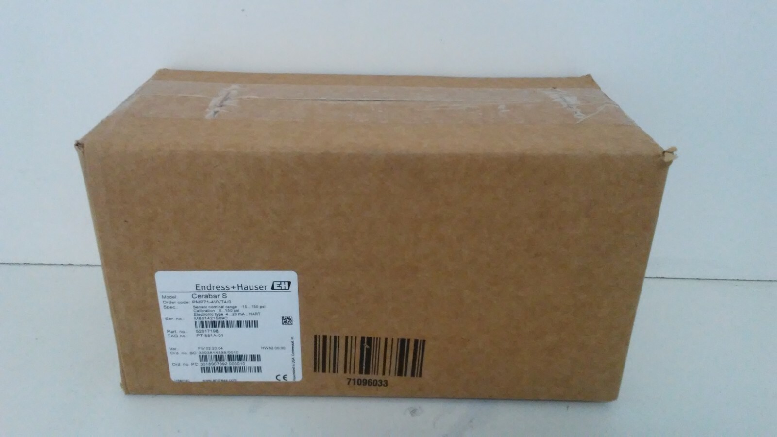NEW IN BOX! ENDRESS+HAUSER CERABAR S PRESSURE TRANSMITTER 52017198