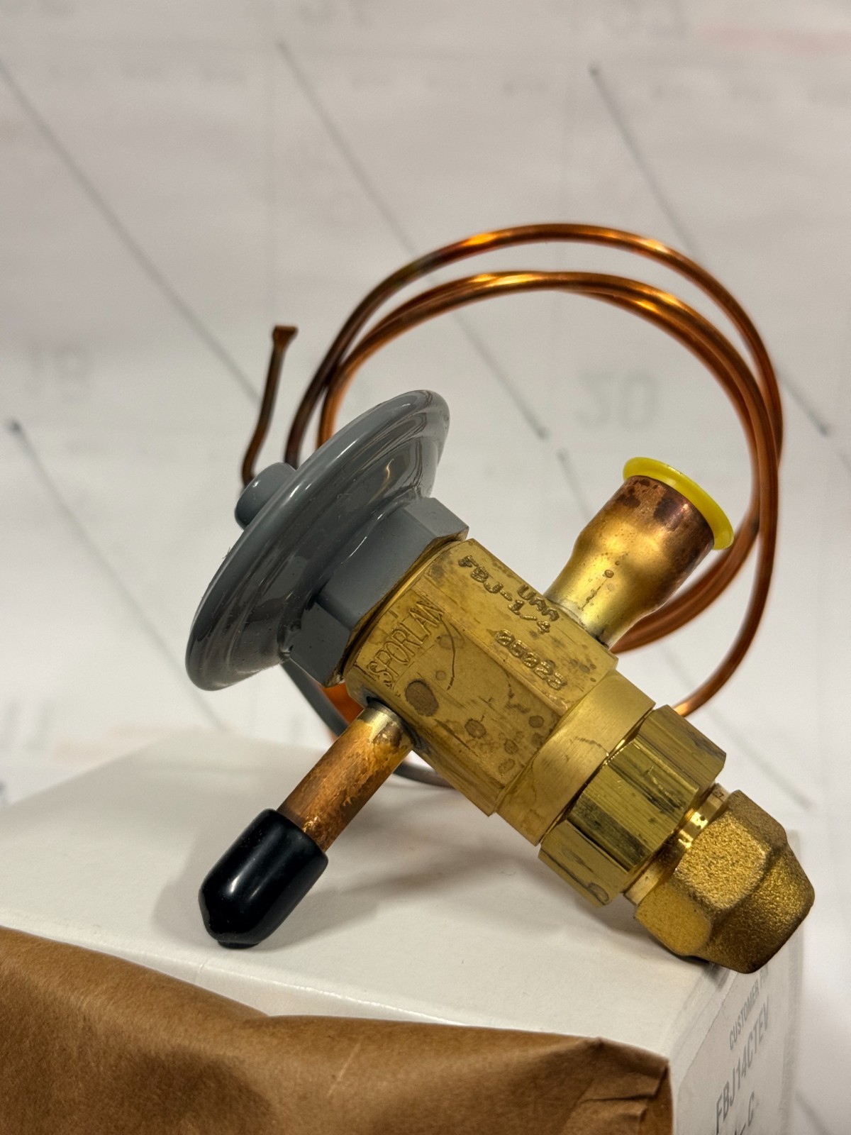 SPORLAN OEM EXPANSION VALVE FBJ-1/4-C 1/4 X 3/8 404A
