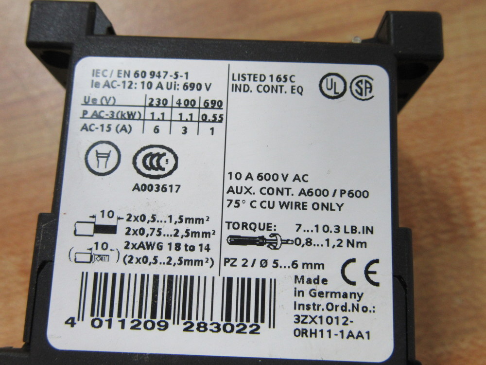 Siemens 3RH1140-1AK60 Control Relay 3RH11401AK60