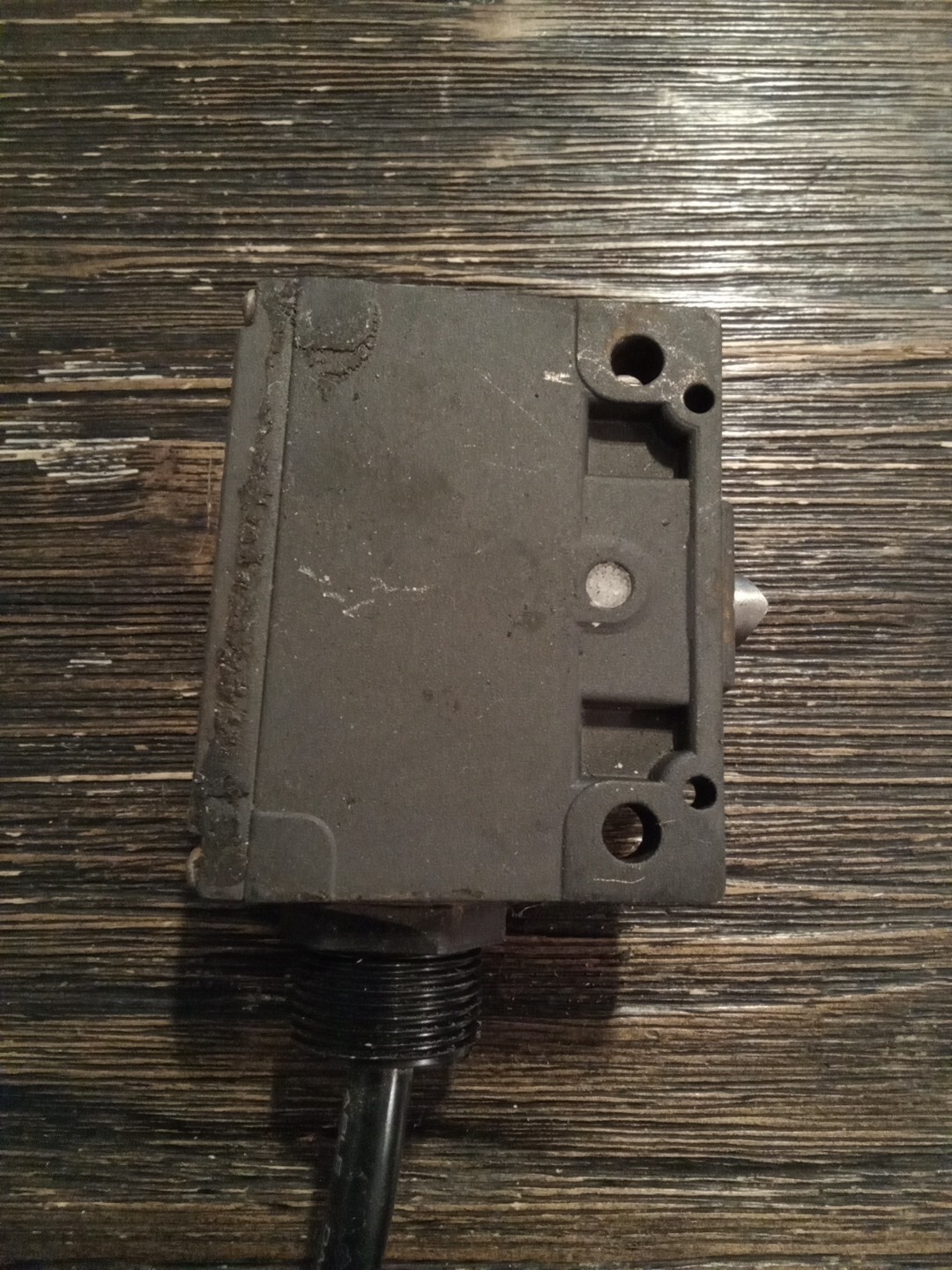 BALLUFF BNS 819-B02-D12-61-12-3B Sensor & Proximity Switch.