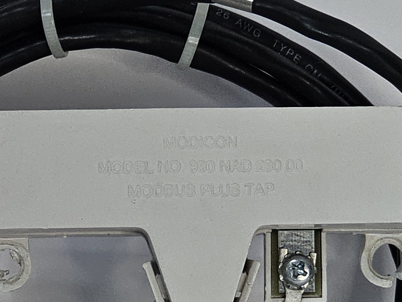 Schneider Modicon 990 NAD 230 00 MB+ T Connector Modbus Plus Tap 990NAD23000