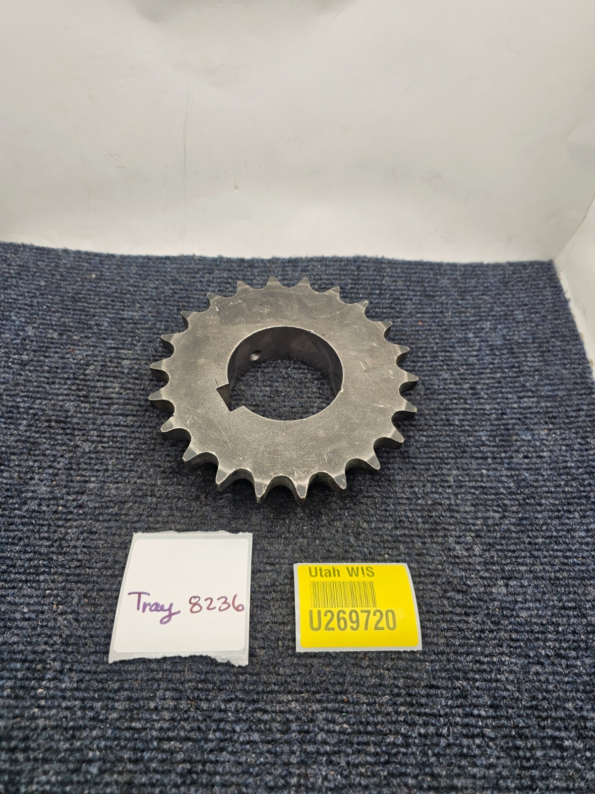 Martin 60B22 Solid B Sprocket 2-7/16″ Keyed Bore 22 Teeth Total Thickness 1-1/2″