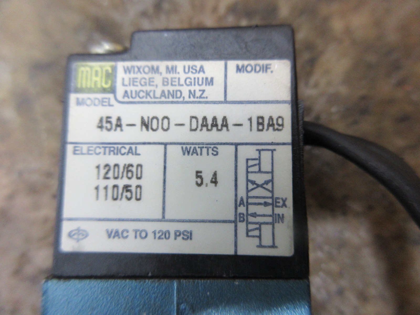 1996 HAAS VF-1 CNC VERTICAL MILL 45A-N00-DAAA-1BA9 MAC VALVE