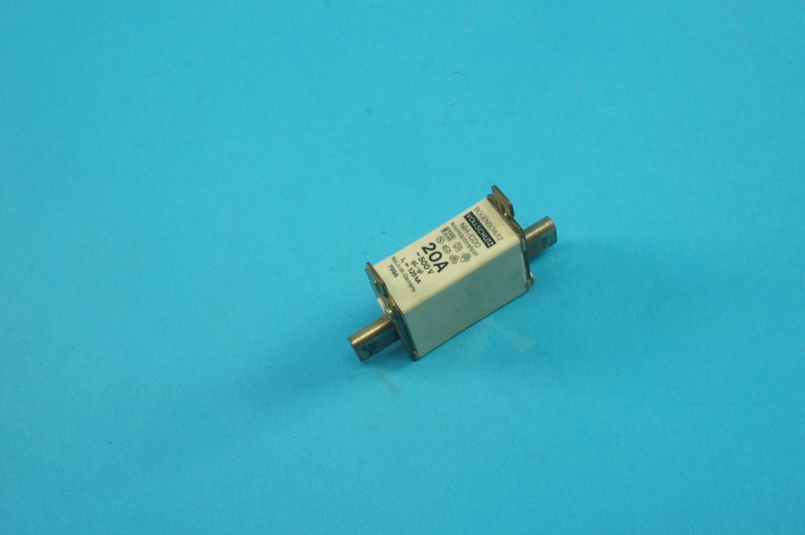 Arc protection NH fuse, 20A 500V 120kA, square type gL-gI, size NH00