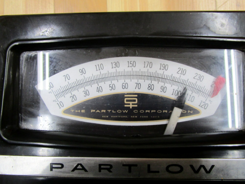 Partlow LFA Temperature Indicator Gauge Gauge Only-W/O Attachments