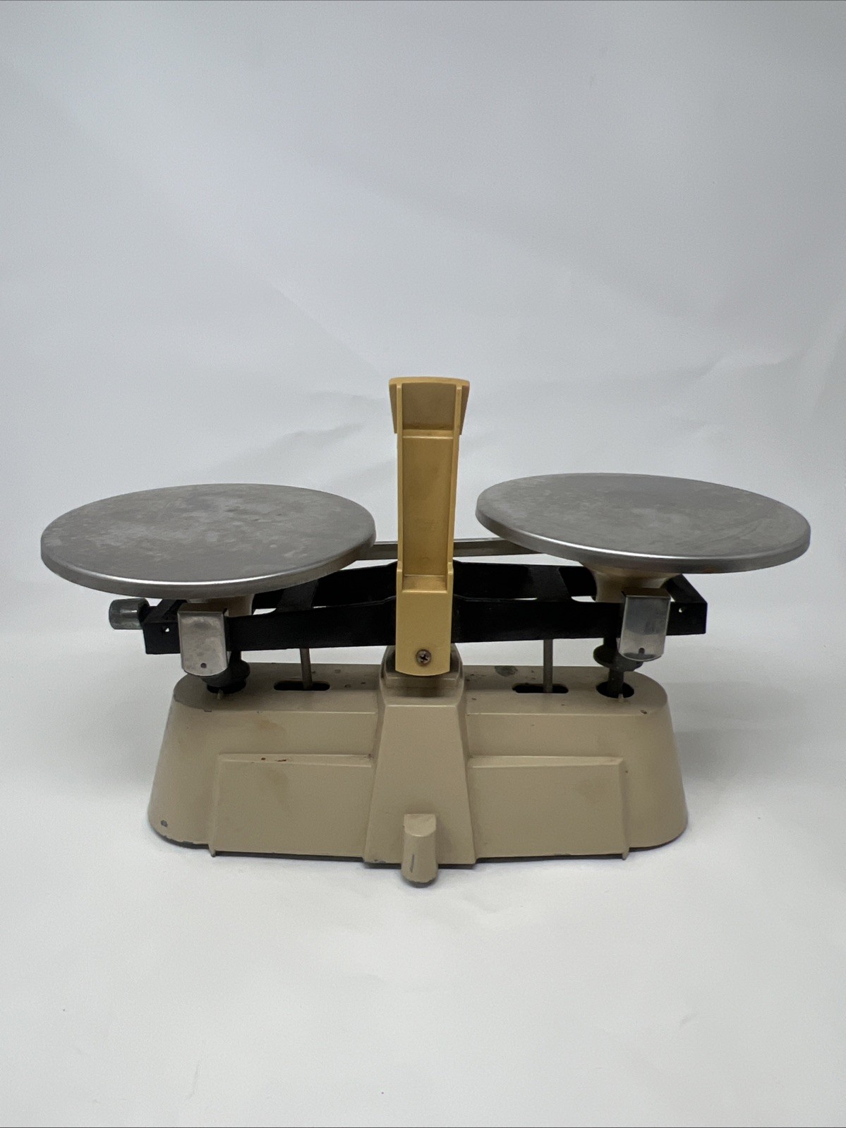 OHAUS Harvard Trip Balance Scale 1400/1500 Series / 2kg-5lb