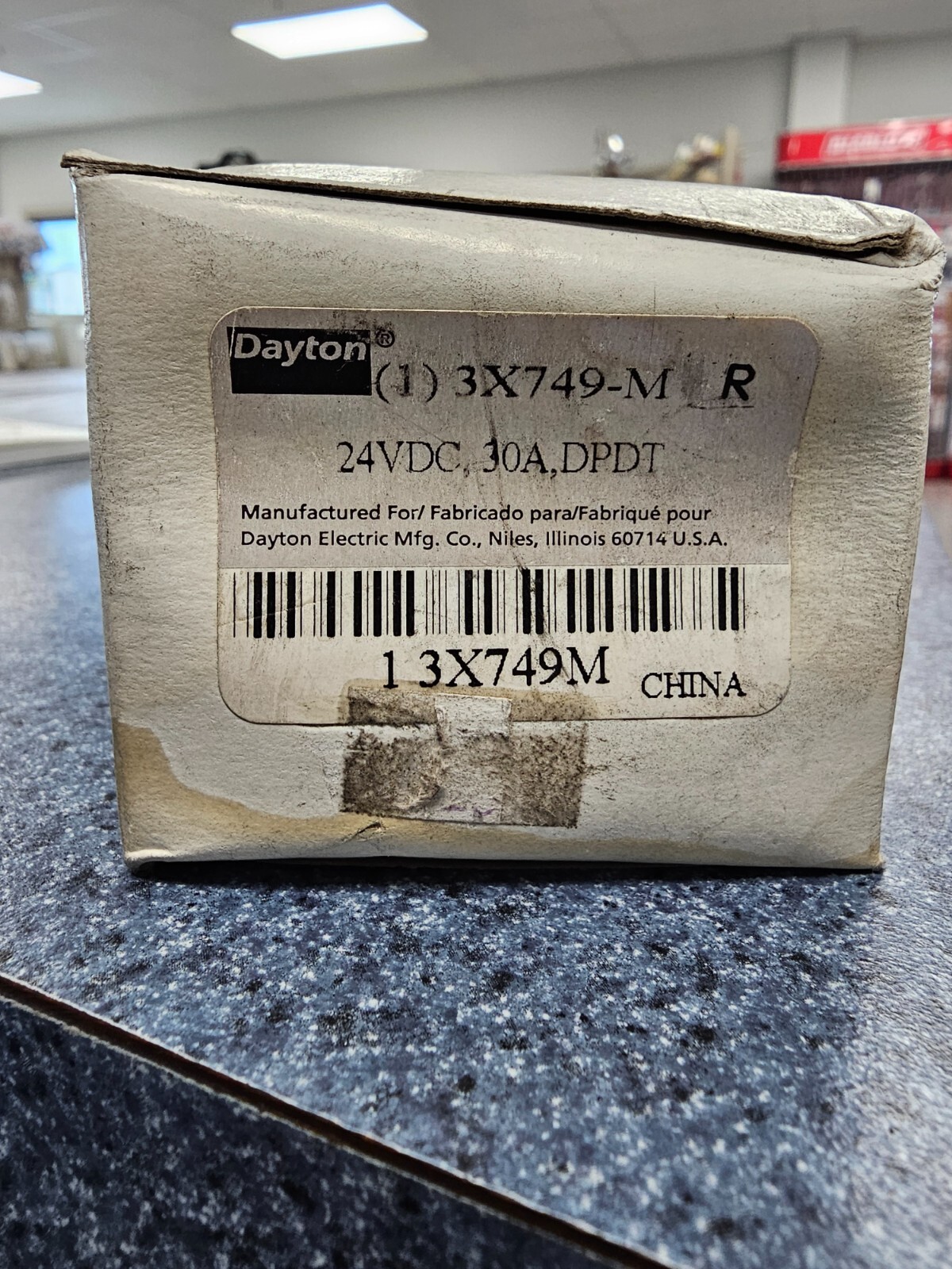 DAYTON 3X749M Relay/Socket