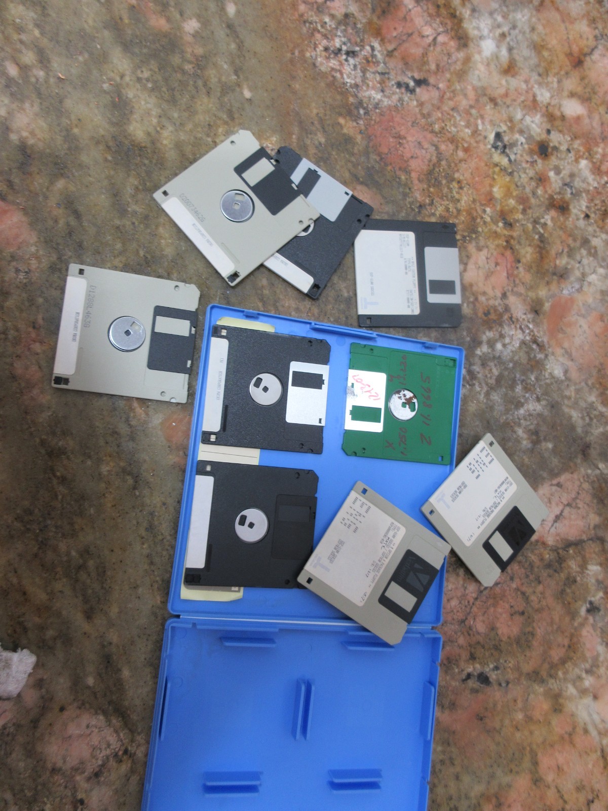 OKUMA ES-V4020 CNC MILL MICRO FLOPPY DISK CASE E8048-090-426-1 OSP-U10M