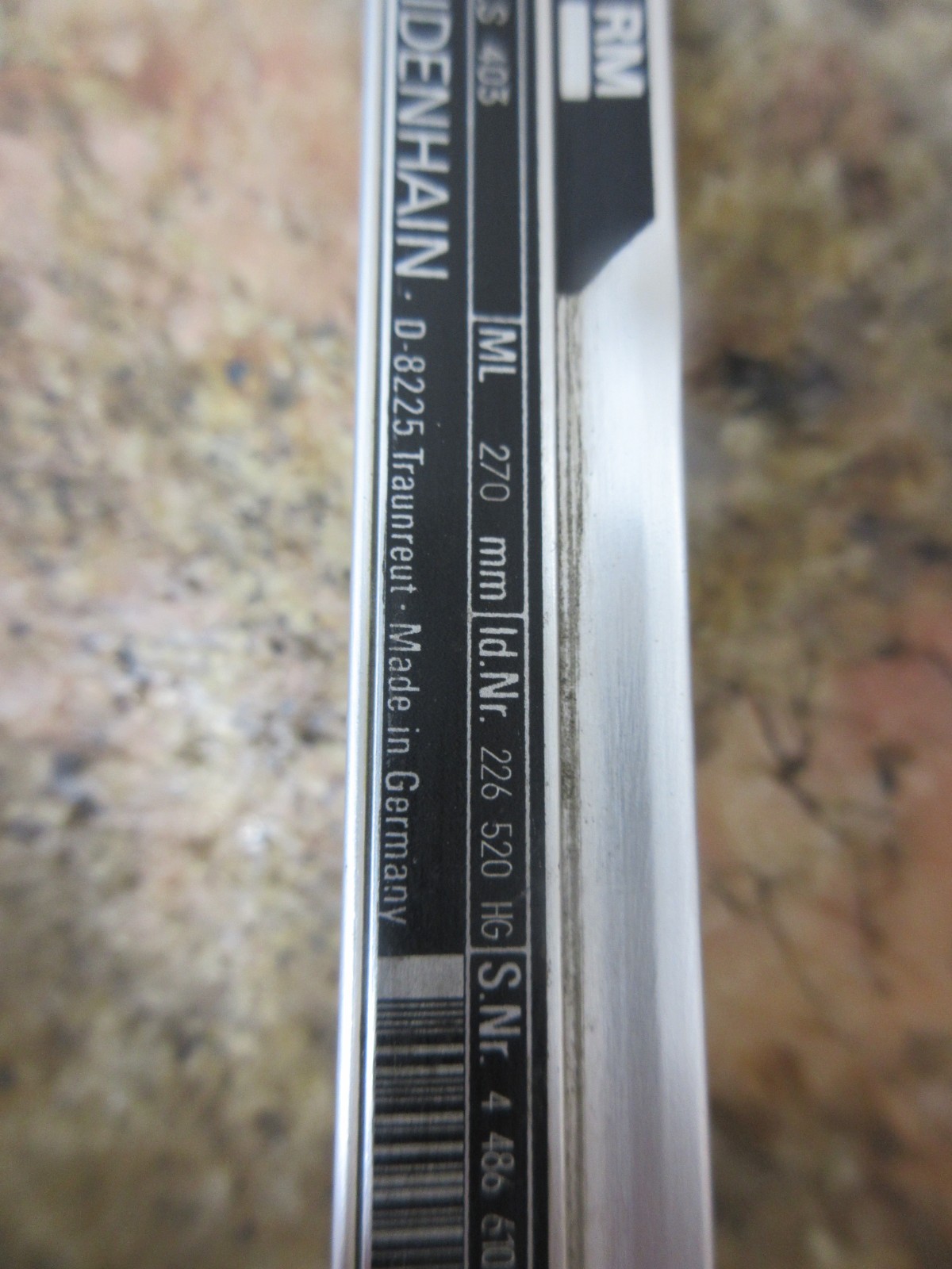 HEIDENHAIN LINEAR SCALE ENCODER LS403 ML 270 MM ID.NR.225 520 HG EACH 1