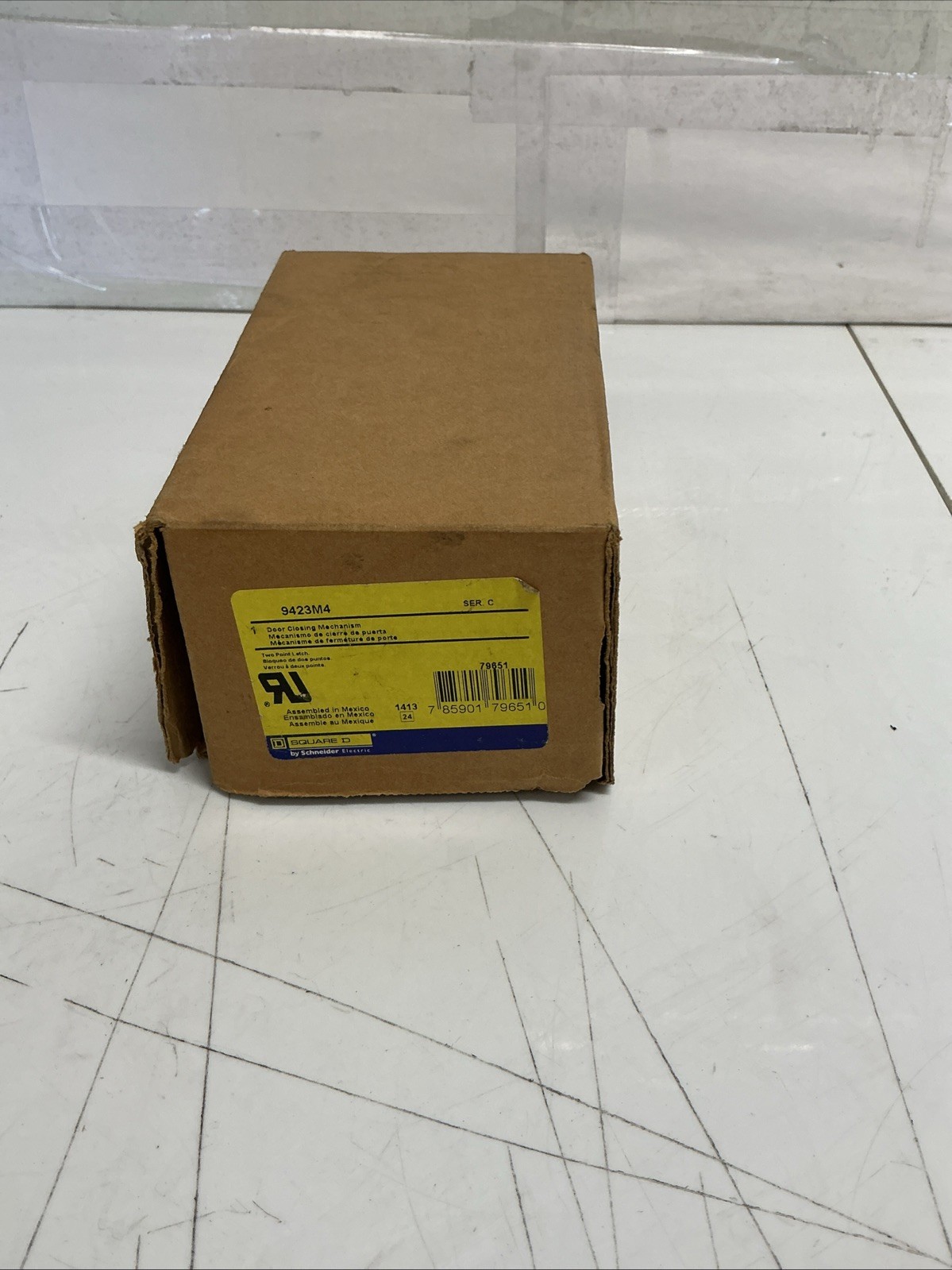 NIB Square D Door Closing Mechanism 9423M4 Ser C Z-868