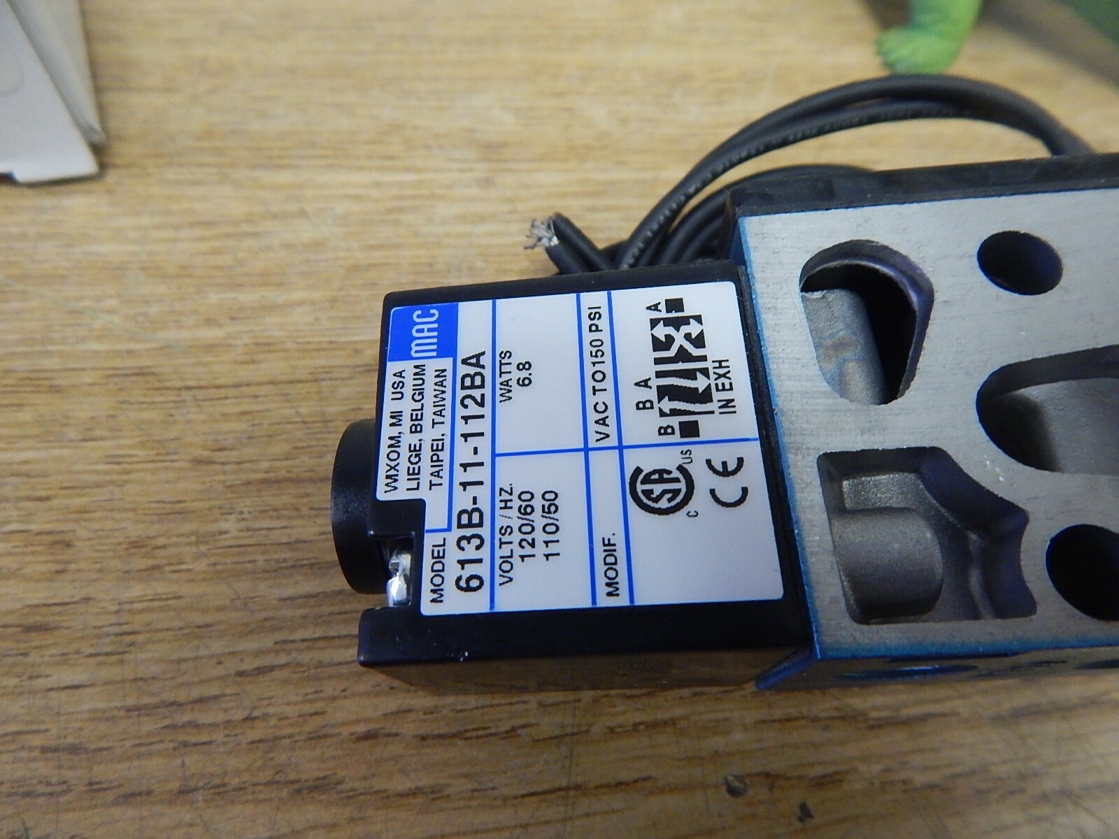 NEW SMC VX2330Mac 613B-11-112BA C25626 48000 Hartfiel Automation *FREE SHIPPING*