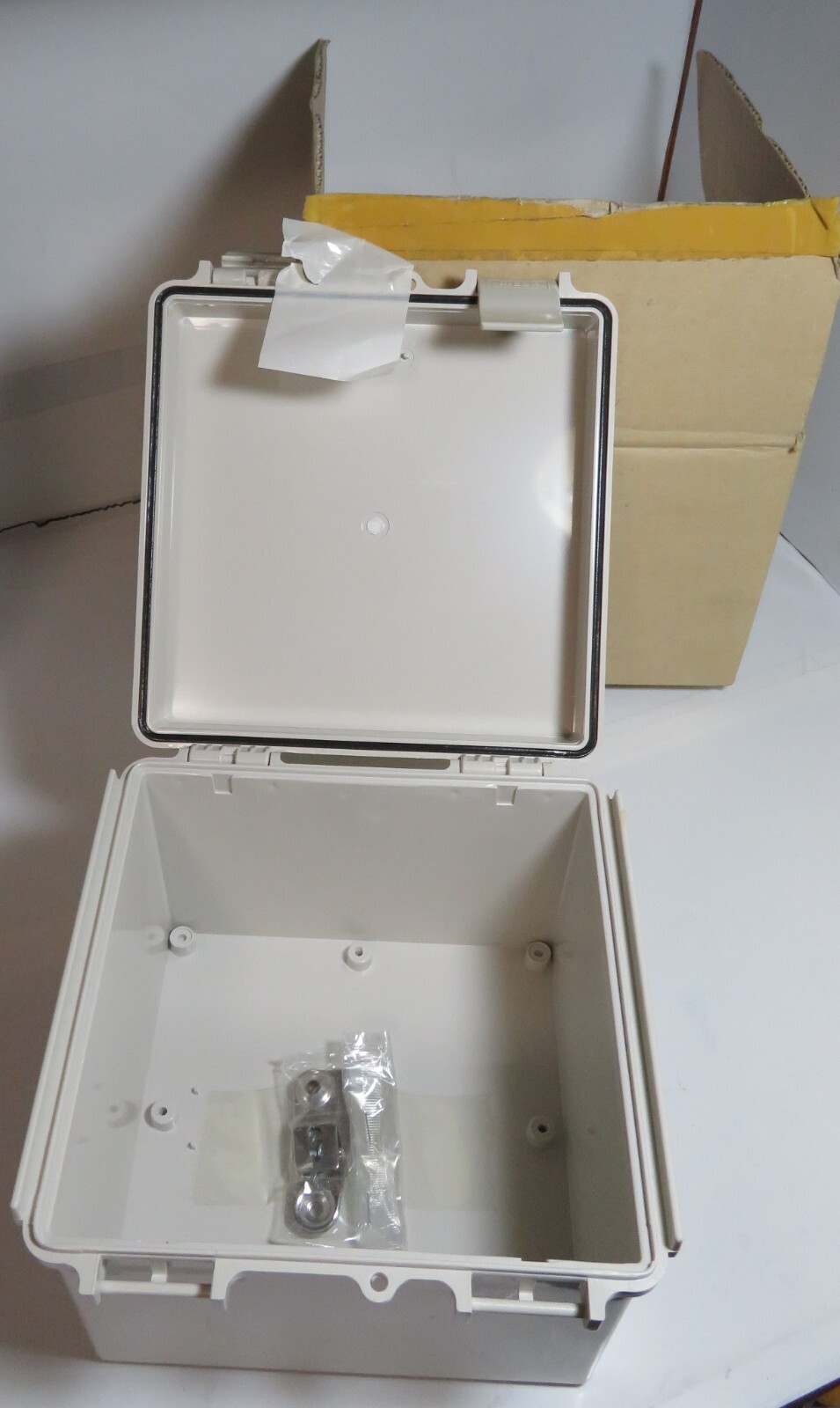 BUD IND NBF-32014 Light Gray Acrylonitrile Butadiene Styrene Wall Mount NEMA Box