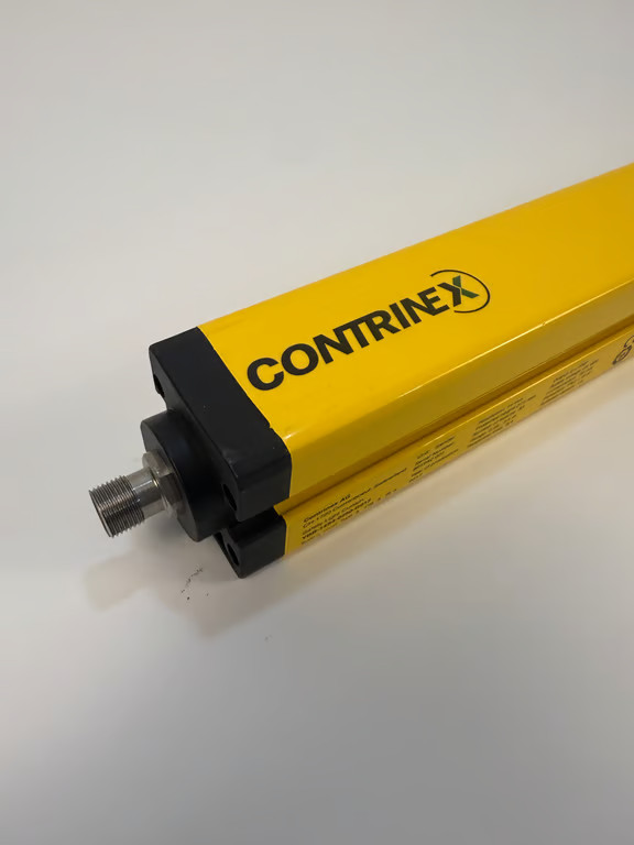 Contrinex Safetinex YBB-14S4-0250-G012 Safety Light Curtain Sender 14mm 24VDC