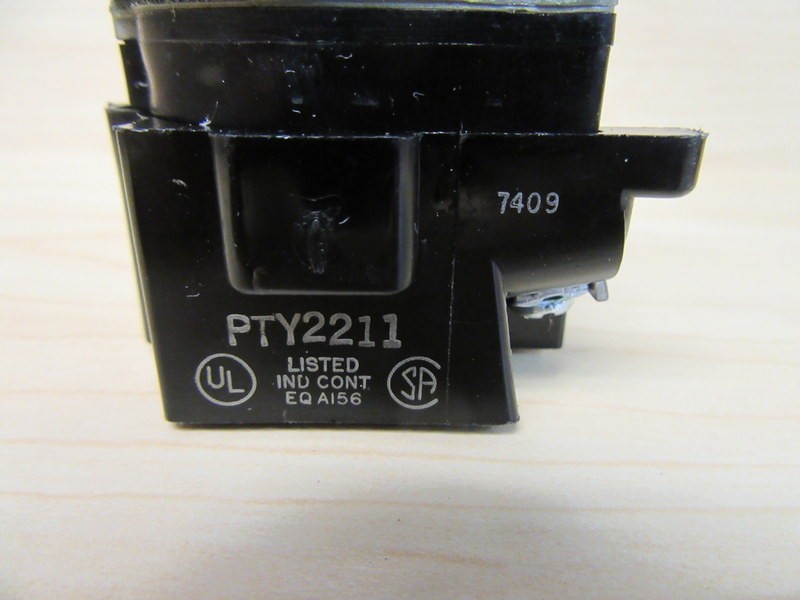 Micro Switch PTY2211 Honeywell Pushbutton