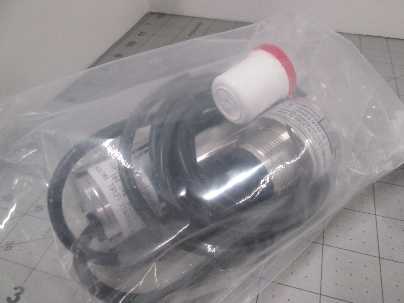 Analytec, Ultrasonic Level Switch, Type LUS.SSCO w/ Instruction Manual, New