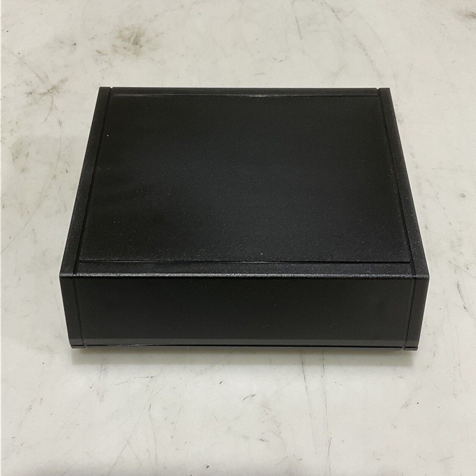 AMS RS-232/RS-485 10881111 CONVERTER 9 VAC 50/60 HZ .150A U3S