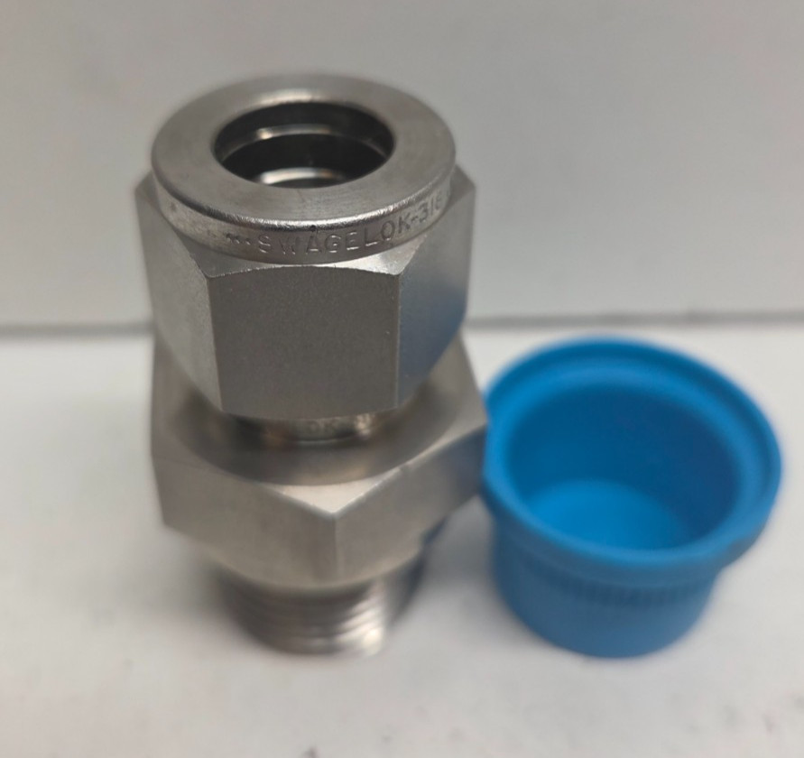 NEW NO BOX! SWAGELOK 1/2″TUBE OD X1/2″ ISO/BSP PARALLEL THREAD (RS) SS-810-1-8RS