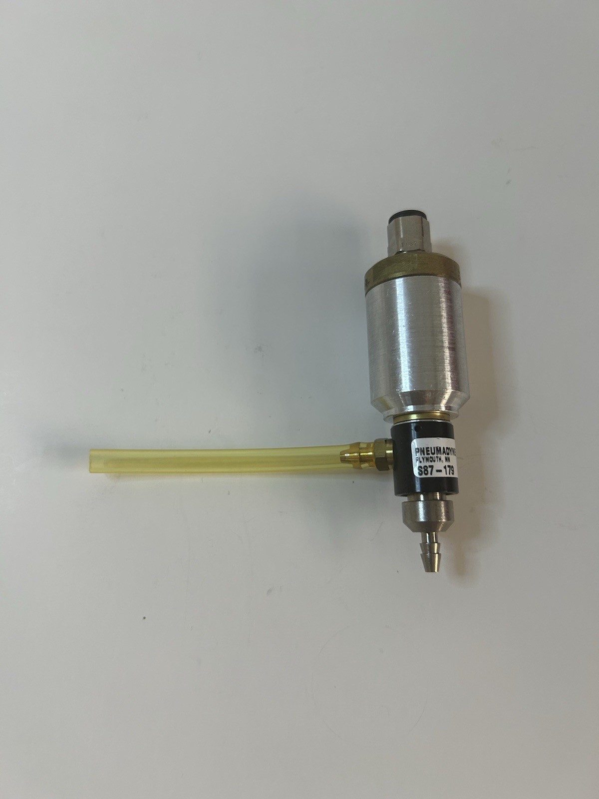 PNEUMADYNE INC S87-179 PNEUMATIC VALVE 3-way