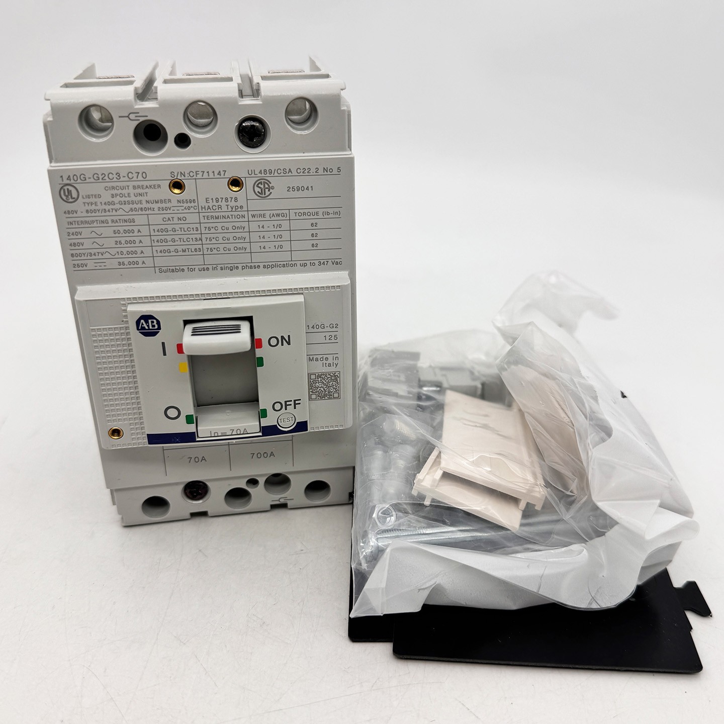 140G-G2C3-C70 140G 125A Frame Molded Case 70 A Ckt-Bkr New Original 140GG2C3C7