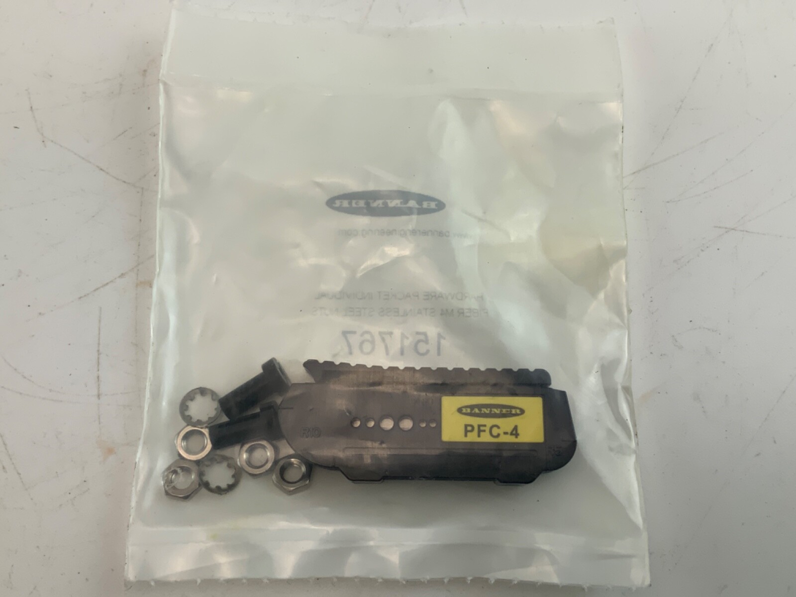 NEW BANNER PFC-4 151767 HARDWARE PACKET INDIVIDUAL FIBER M4 STAINLESS STEEL NUTS