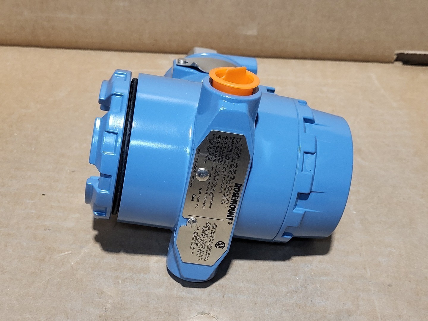 SURPLUS NEW Rosemount 3051TG2F2B21AB4C6Q4Q8 Coplanar Pressure Transmitter