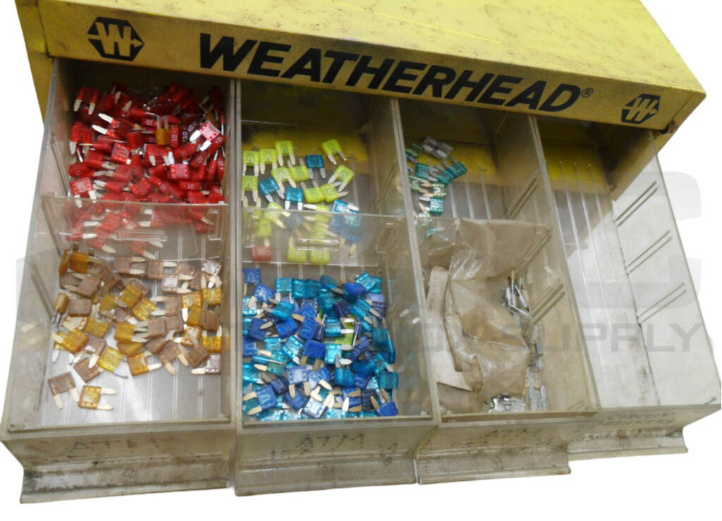 WEATHERHEAD 16 DRAWER METAL CABINET W/ NEW ASSORTED AUTOMOTIVE FUSES 5-30A