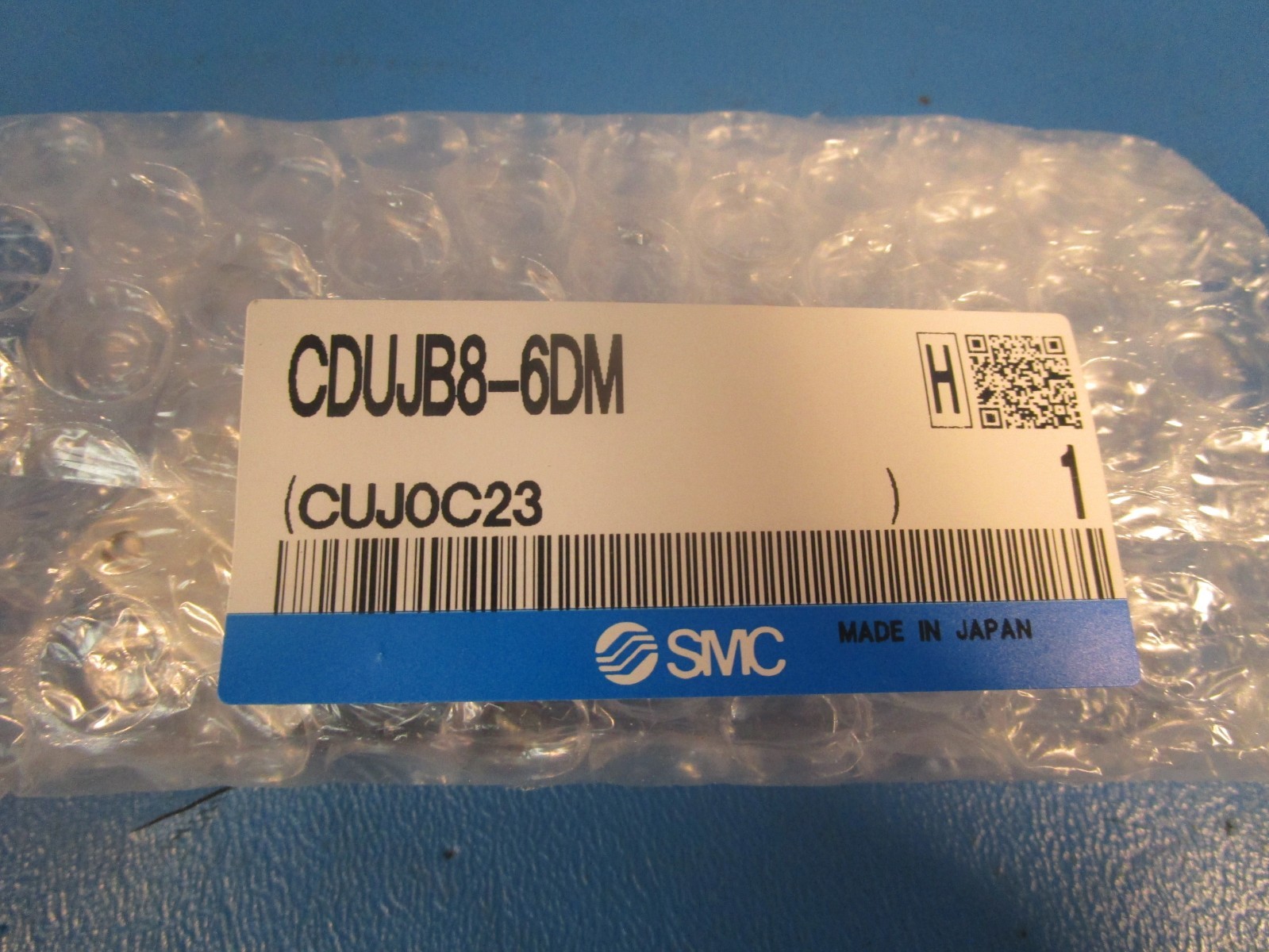 SMC CDUJB8-6DM, Compact Cylinder, 8mm Bore, 6mm Stroke, Double Acting (w/magnet)