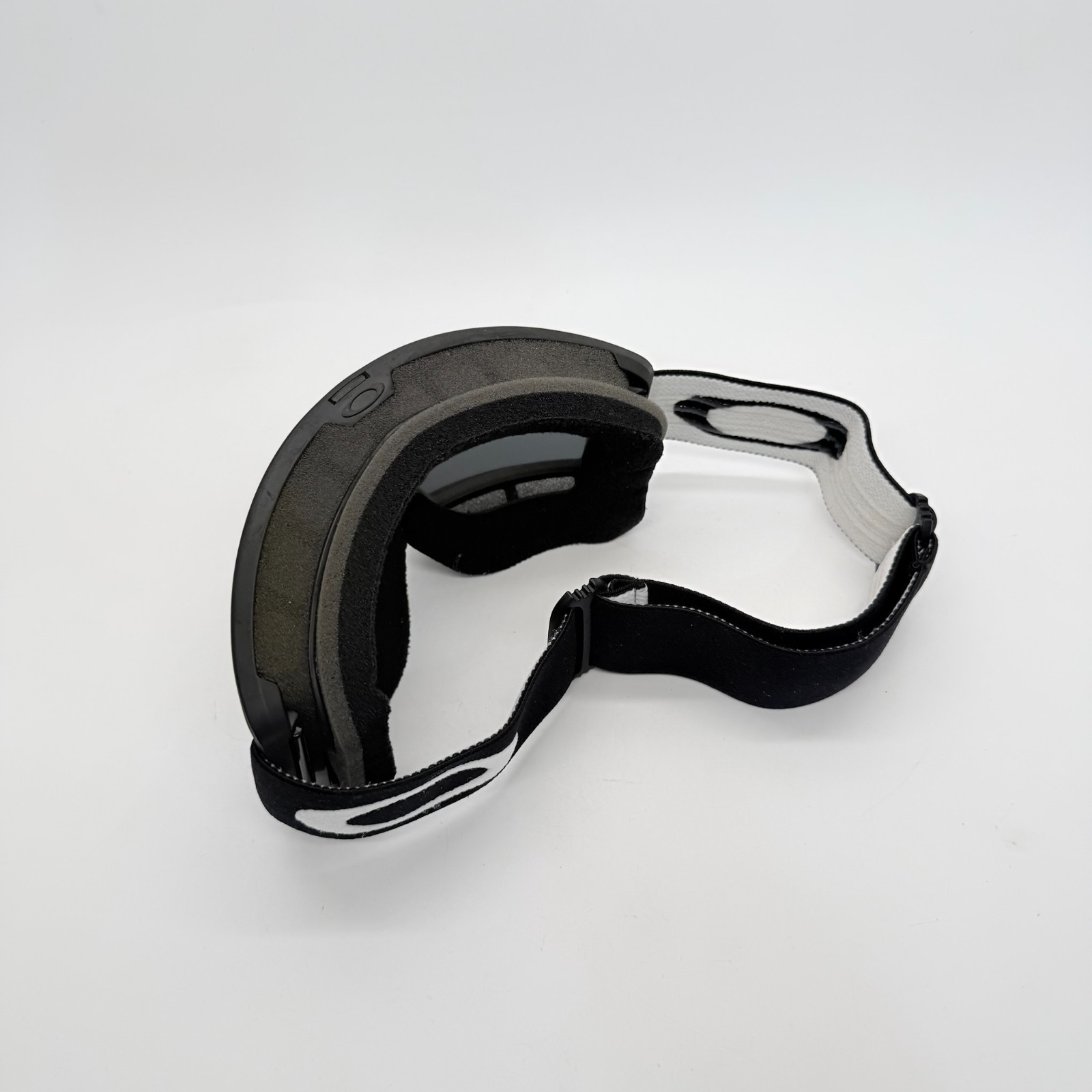 Oakley Target Line L Snow Goggle Matte Black Dark Gray Lens