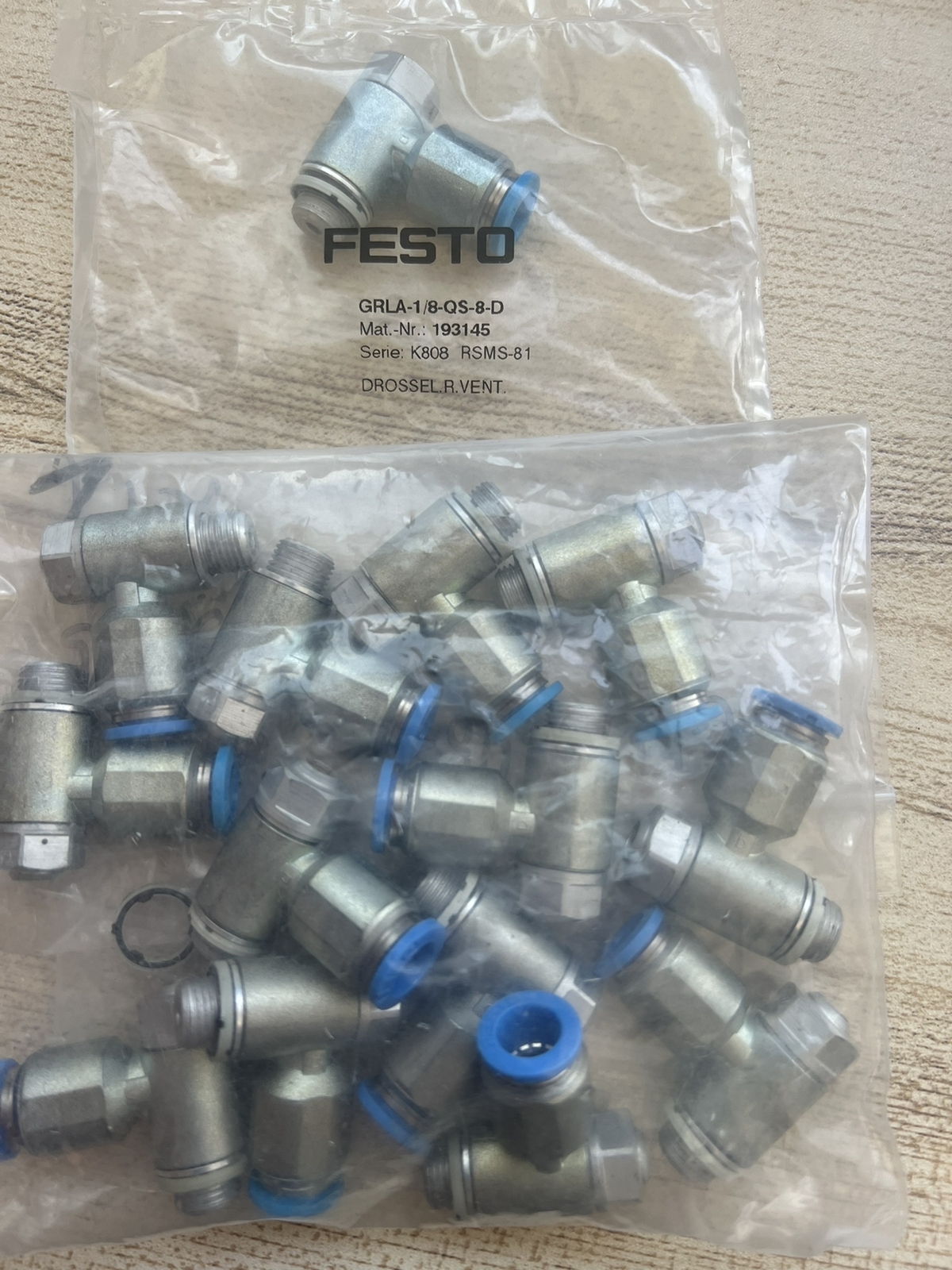 1Pcs NEW GRLA-1/8-QS-8-D 193145 FESTO Accept counteroffer