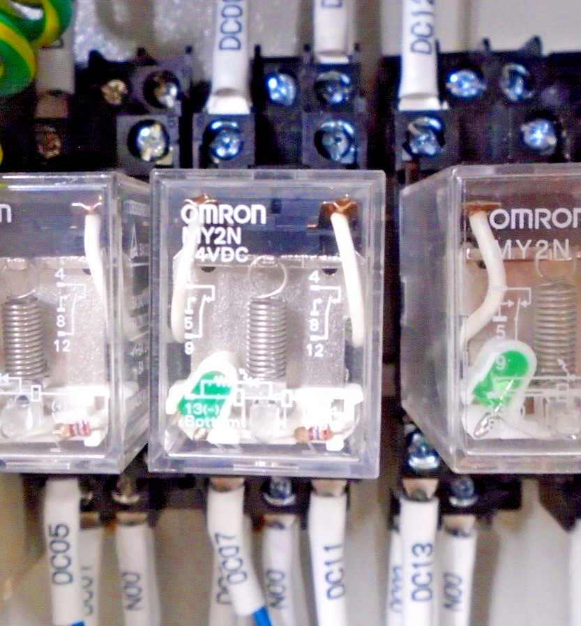 Industrial Control Box w/ Pneumatic Cylinders | CSA2-FA-63B-250 | CMK2-LB-20-340