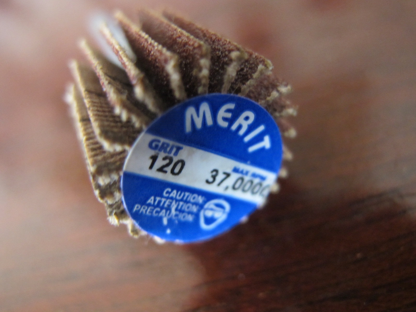 MERIT 37482 Flap mount MICROMINI Wheel AO 5/8″x5/8″x1/8” Abrasive Oxide 120G