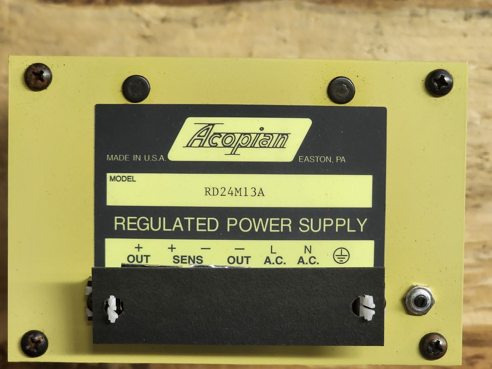 NIB Acopian RD24M13A 24V 13A Regulated Linear Power Supply USA
