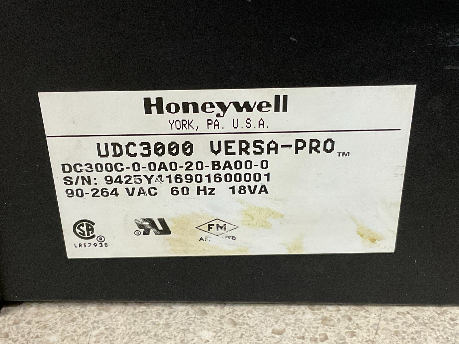 Honeywell DC300C-0-0A0-20-BA00-0
