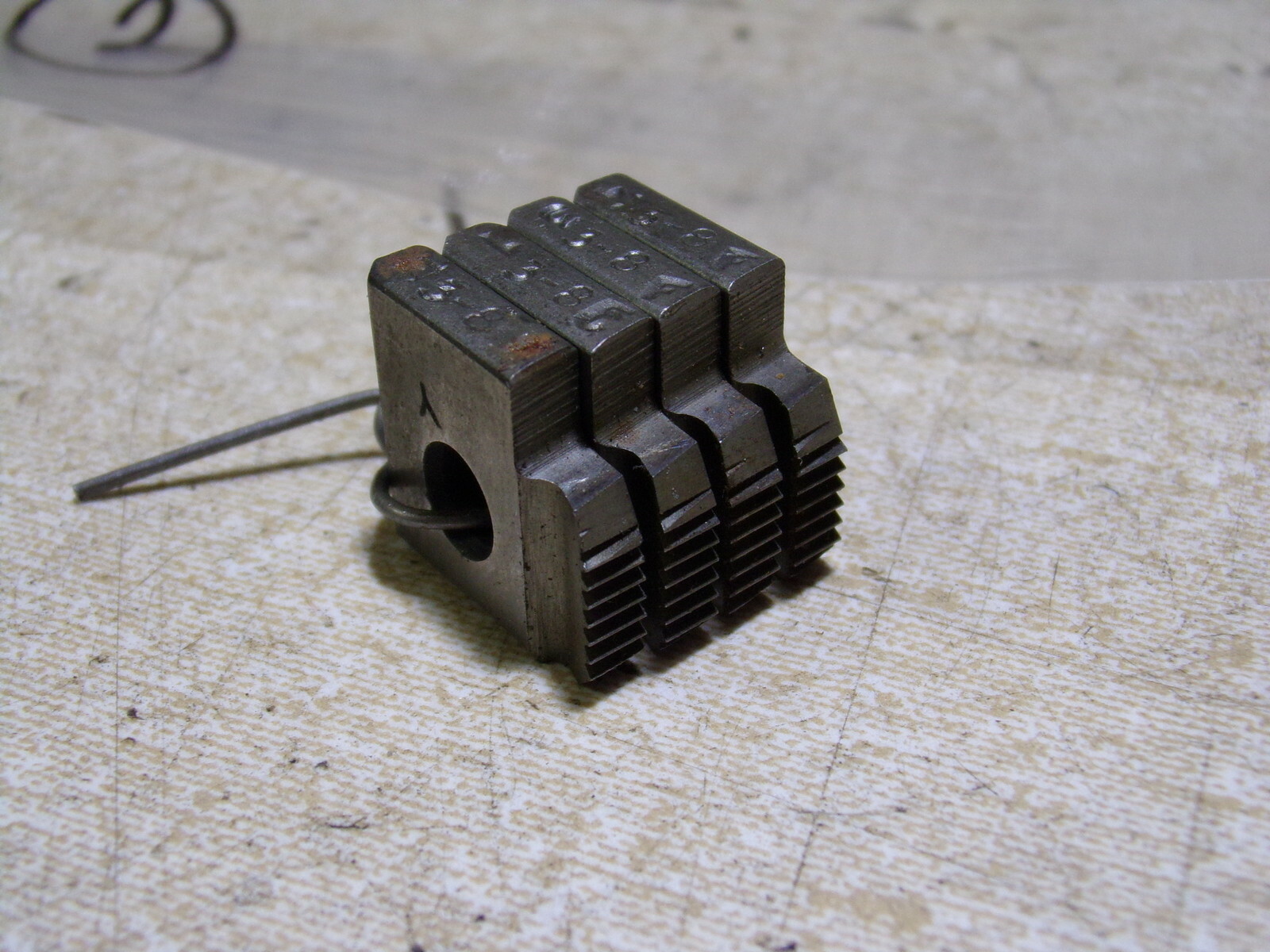 Tool & Die Thread Cutting Insert 3/8-24 *FREE SHIPPING*