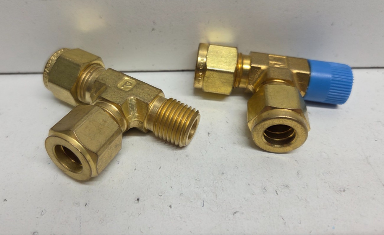 LOT OF 2 NEW NO BOX! PARKER 3/8″ TUBE OD X 1/4″ MNPT BRASS RUN TEES 6MRT4N-B