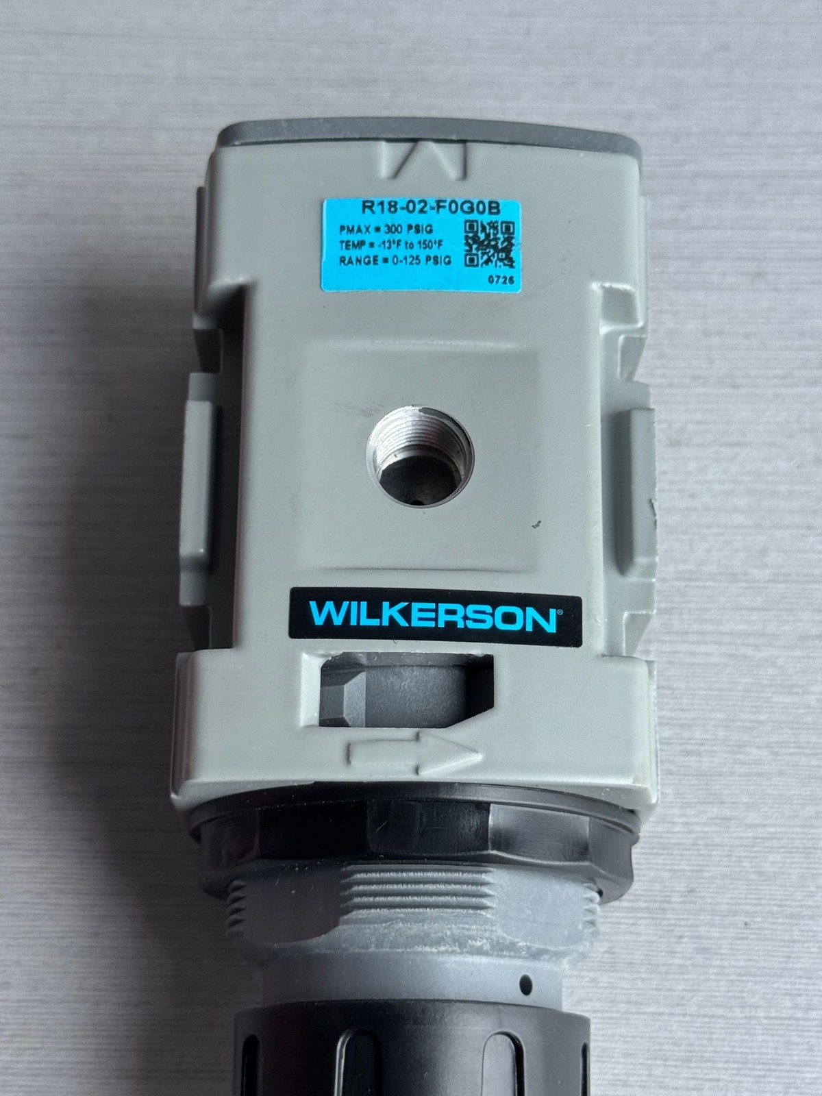 Wilkerson Pressure Regulator Industrial 0-125 PSIG R18-02-F0G0B Gray Adjustable