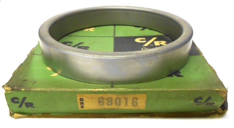 CR INDUSTRIES SEAL 68016, APPROX 5 1/2″ OD X 4 3/4″ ID X 7/8″ WIDE