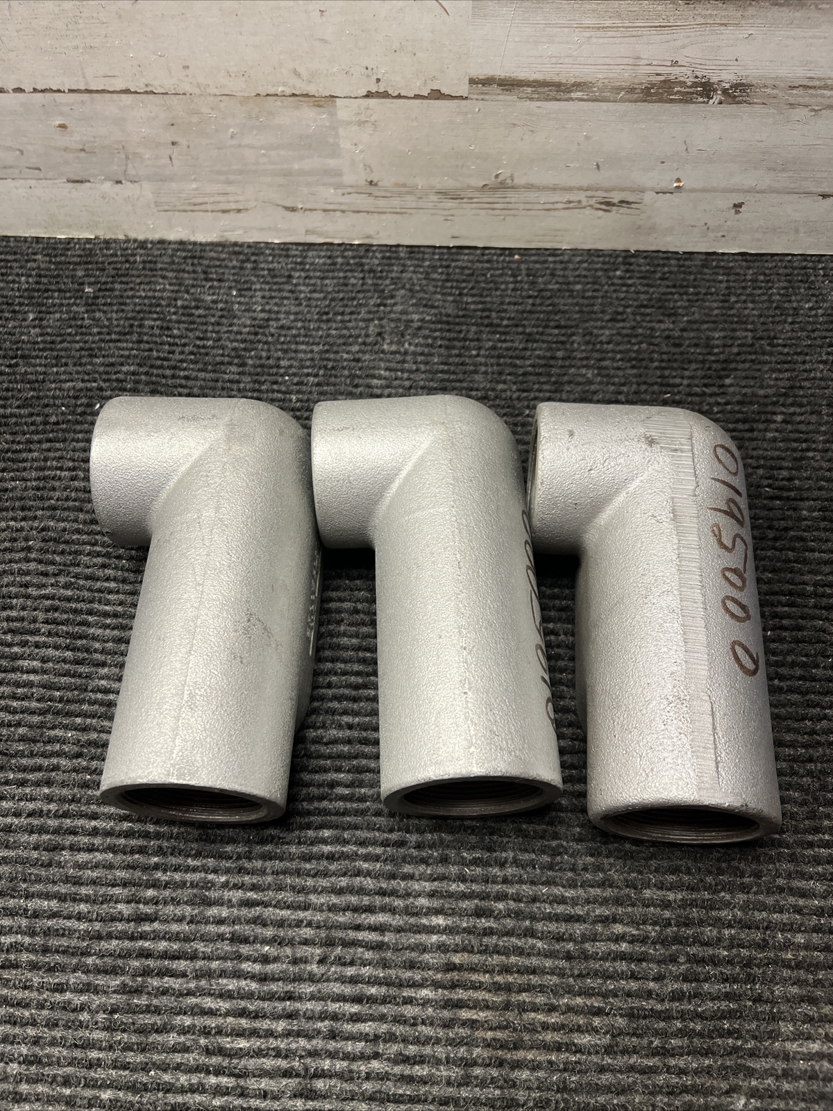 LOT OF 3 CROUSE LL57 CONDUIT 1 1/2″ OUTLET BODY FORM 7