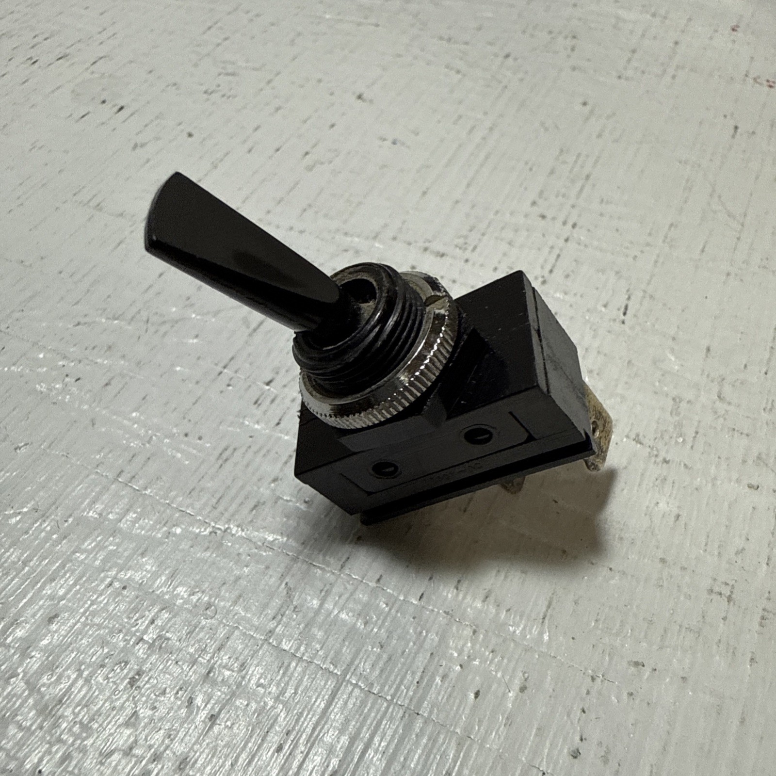 NEW Arcolectric C1800H Toggle Switch 250VAC 10A 2 Position Black *FREE SHIPPING*