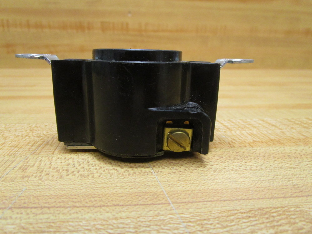 Hubbell 20A.125V. Locking Device, Receptacle 20A125V (Pack of 4)