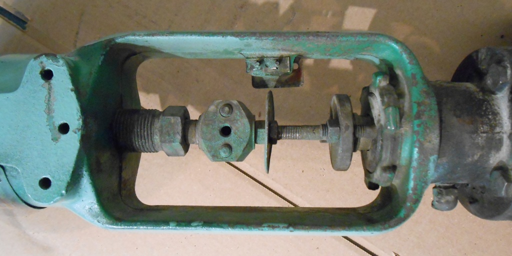 FISHER GOVERNOR CO, ACTUATOR VALVE, TYPE 657AR, PLUG TYPE 1 1/4 HI LVP